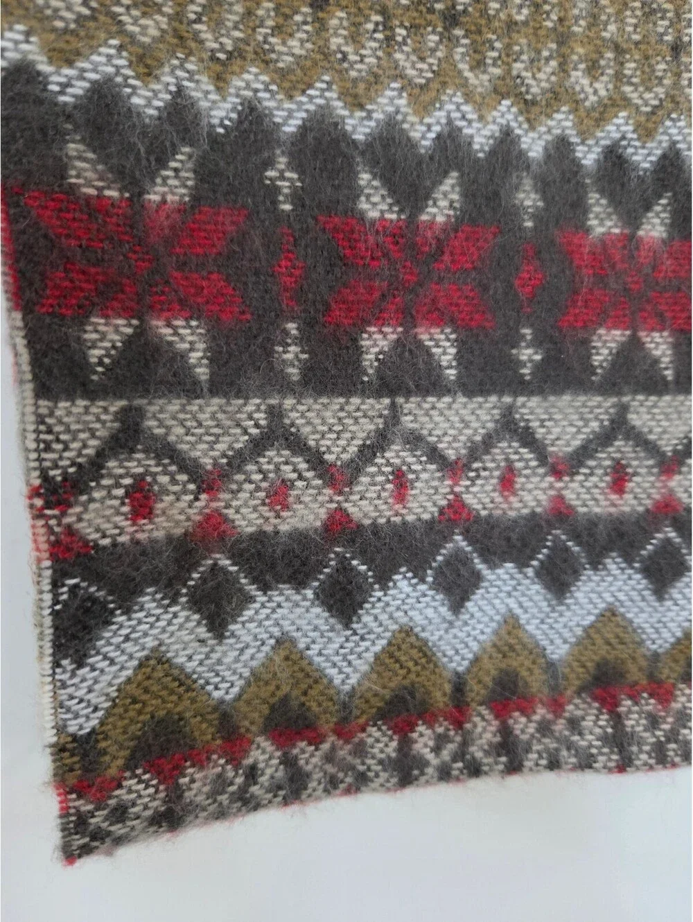 D&Y Soft Acrylic Patterned Scarf with Fringe